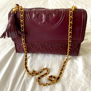 Tory Burch Fleming Convertible Shoulder Bag in Albarossa